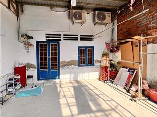 Bán nhà shr biệt, quận 7, gần phạm hữu lầu, 71,8m2, cấp 4, 2pn, 5 x 14,36, nhỉnh 3 tỷ.