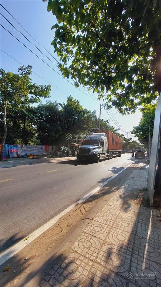 Bán đất 1.000m2, mặt đường nguyễn bình, nhà bè, 20m x 50m, cây lâu năm, bán 32 tỷ.