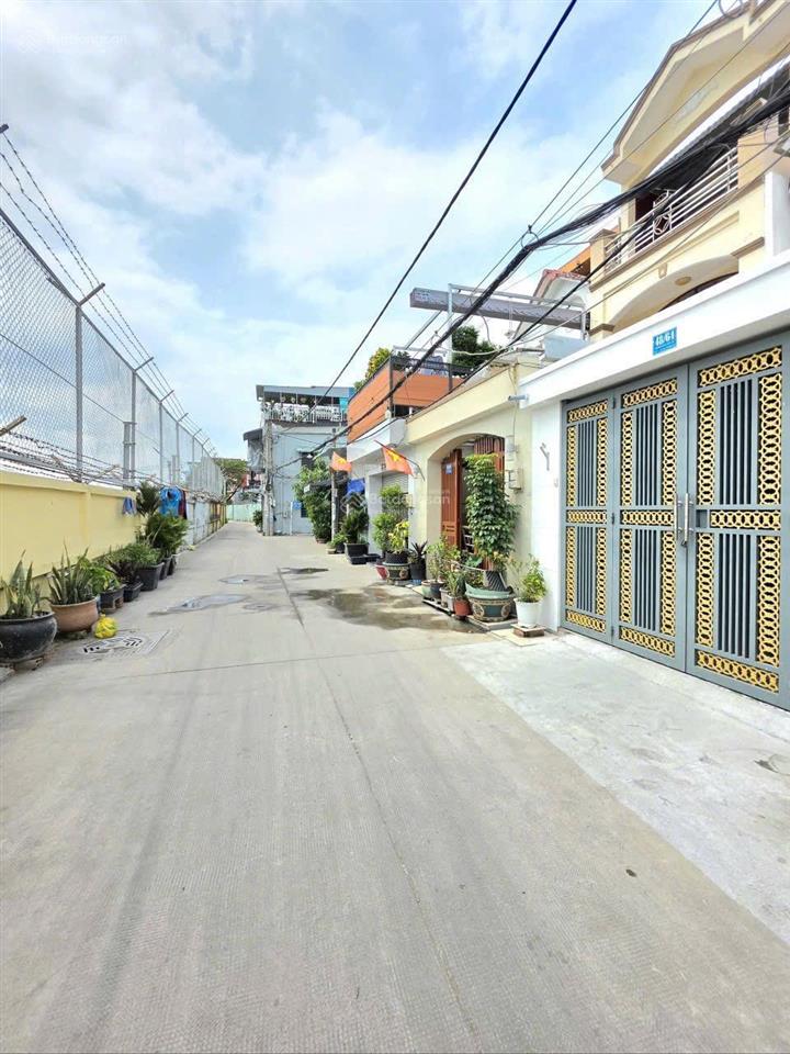 Bán nhà 121.3m2, nhà bè, 2 tầng, gần huỳnh tấn phát, 5,5m ngang, 4pn, 1pt, full nội thất, 7,25 tỷ