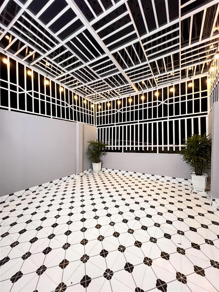 Bán nhà, đường huỳnh tấn phát 108m2, nhà 1 tầng, 3pn, hẻm xe hơi cách nhà 5m, 4m x 27m, 4,59 tỷ