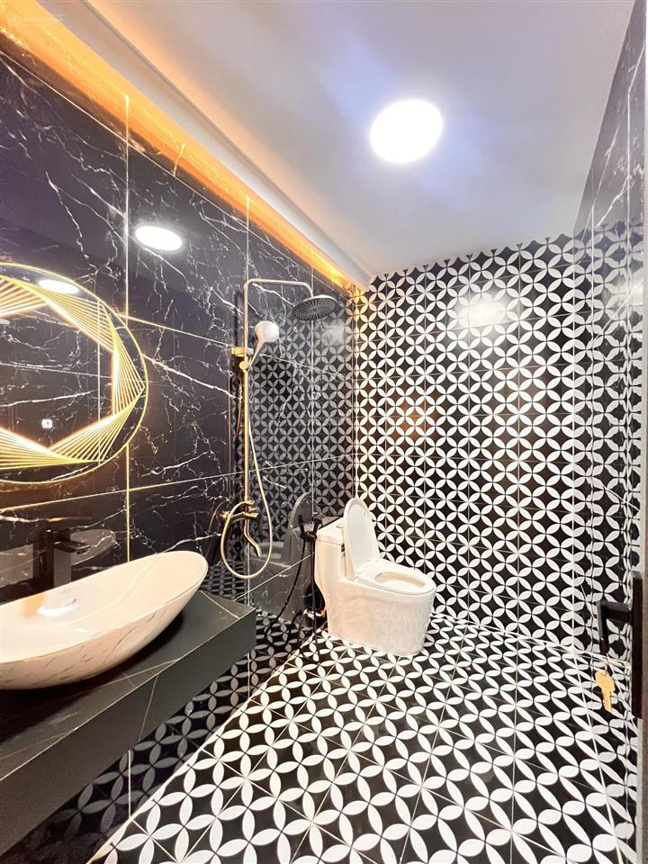 Bán nhà, đường huỳnh tấn phát 108m2, nhà 1 tầng, 3pn, hẻm xe hơi cách nhà 5m, 4m x 27m, 4,59 tỷ