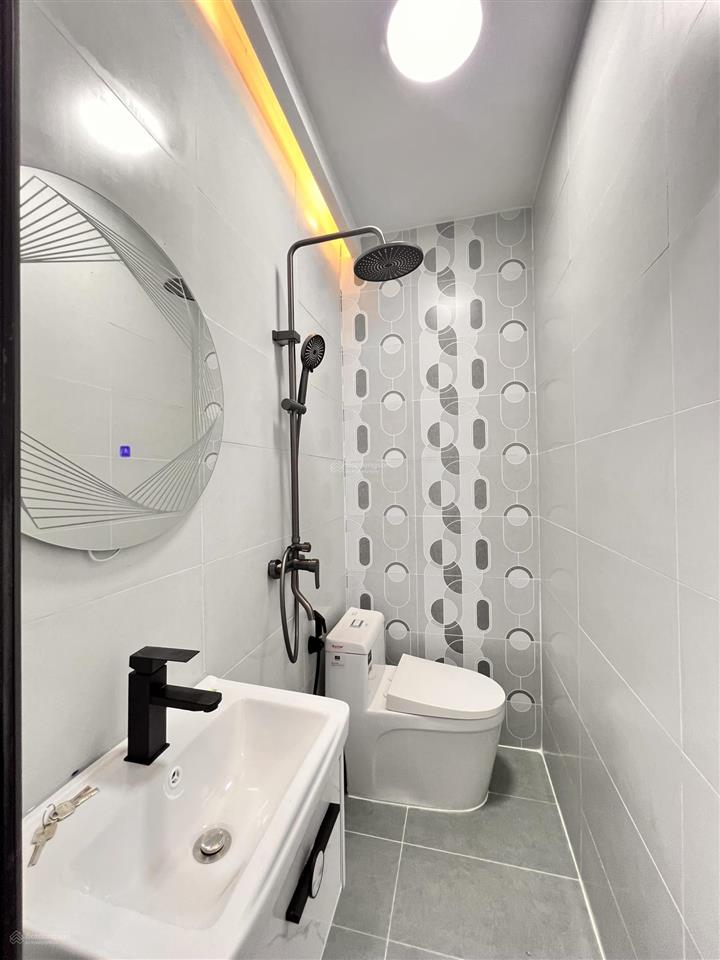 Bán nhà, đường huỳnh tấn phát 108m2, nhà 1 tầng, 3pn, hẻm xe hơi cách nhà 5m, 4m x 27m, 4,59 tỷ