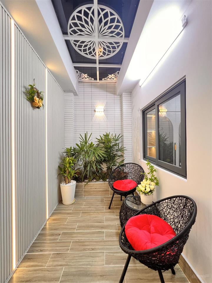 Bán nhà, đường huỳnh tấn phát 108m2, nhà 1 tầng, 3pn, hẻm xe hơi cách nhà 5m, 4m x 27m, 4,59 tỷ