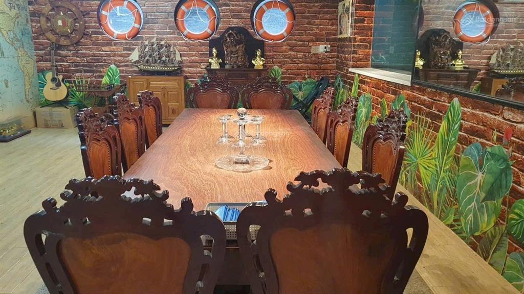 Bán biệt thự, quận 7, kế phú mỹ hưng, đường nguyễn lương bằng, 278m2  4 tầng, 12m x 14m nở hậu 15m