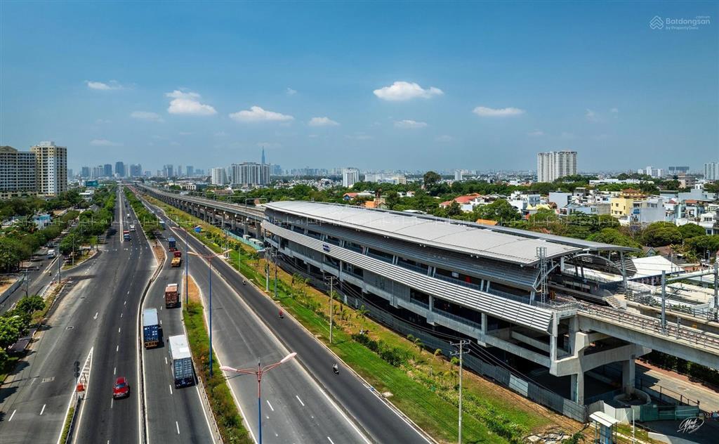 Bán căn hộ 3pn full nội thất ngay ga metro  10p vào quận 1