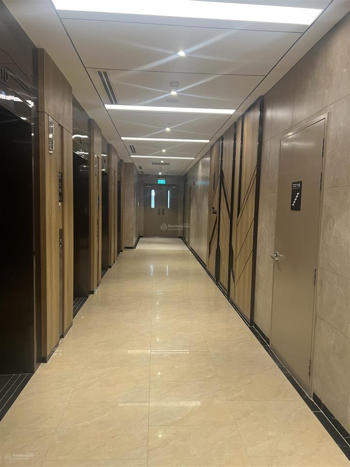 Bán căn góc infiniti 2pn | 81.16m2 | view hồ bơi
