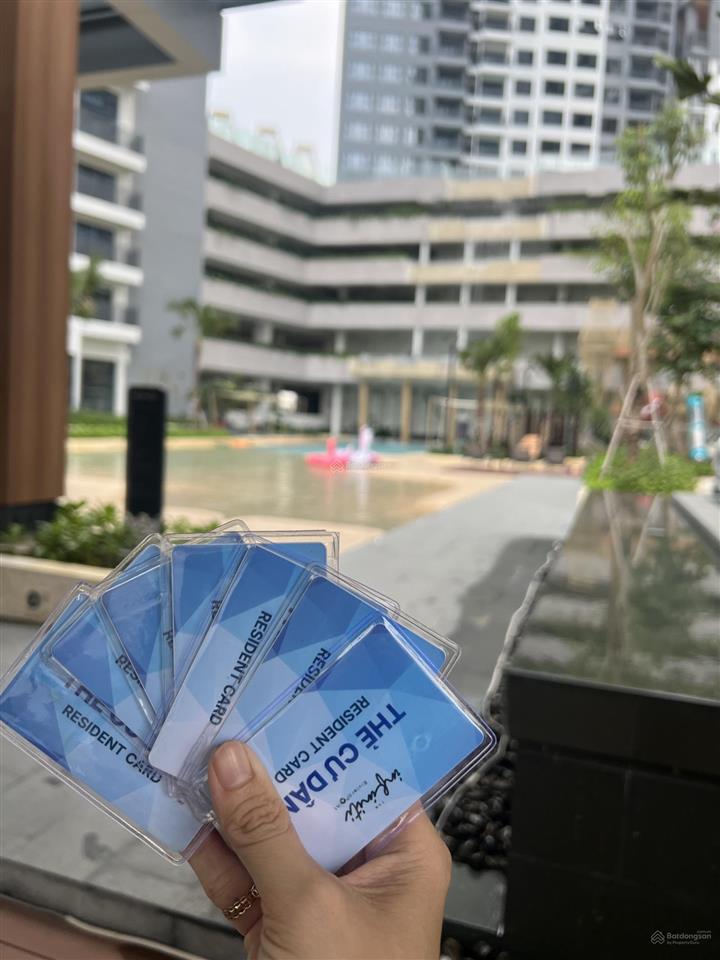 Bán căn góc infiniti 2pn | 81.16m2 | view hồ bơi