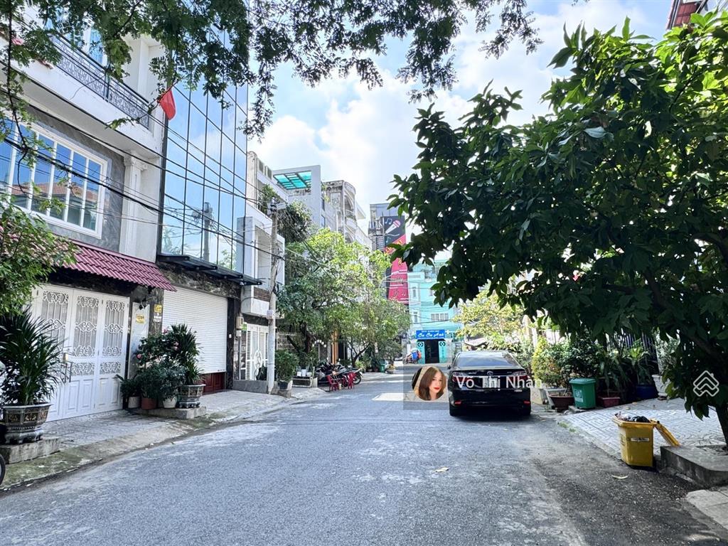 Hàng siêu hiếm bên sông  nhà 3 tầng + st  hẻm xe hơi  thu nhập 18tr/tháng  giá 8.9 tỷ