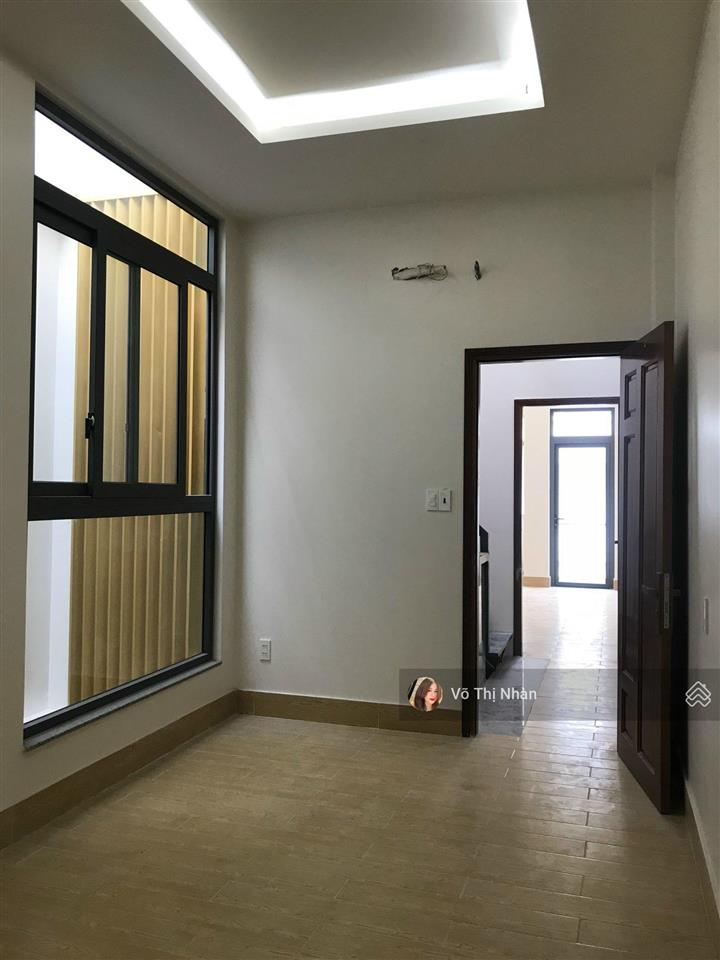 Hàng siêu hiếm bên sông  nhà 3 tầng + st  hẻm xe hơi  thu nhập 18tr/tháng  giá 8.9 tỷ