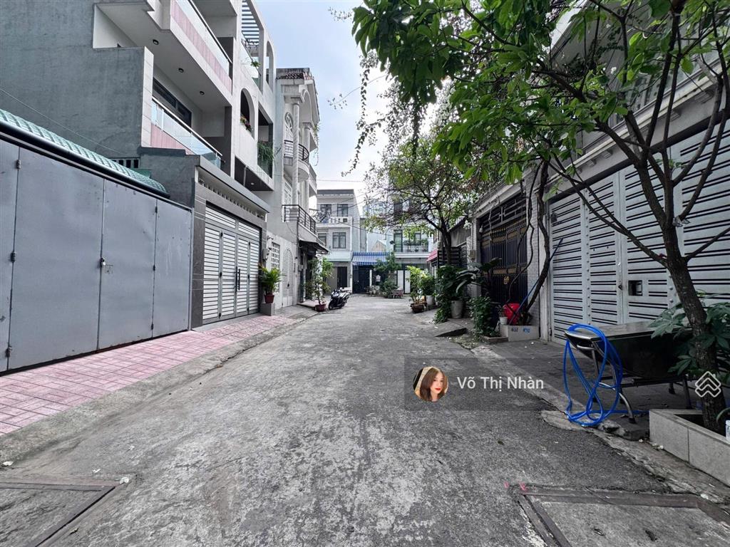 Lô đất khu vip 76 lê văn chí  gần bvđk thủ đức hẻm 5m có vỉa hè  dt 4*15m  giá 5.2 tỷ