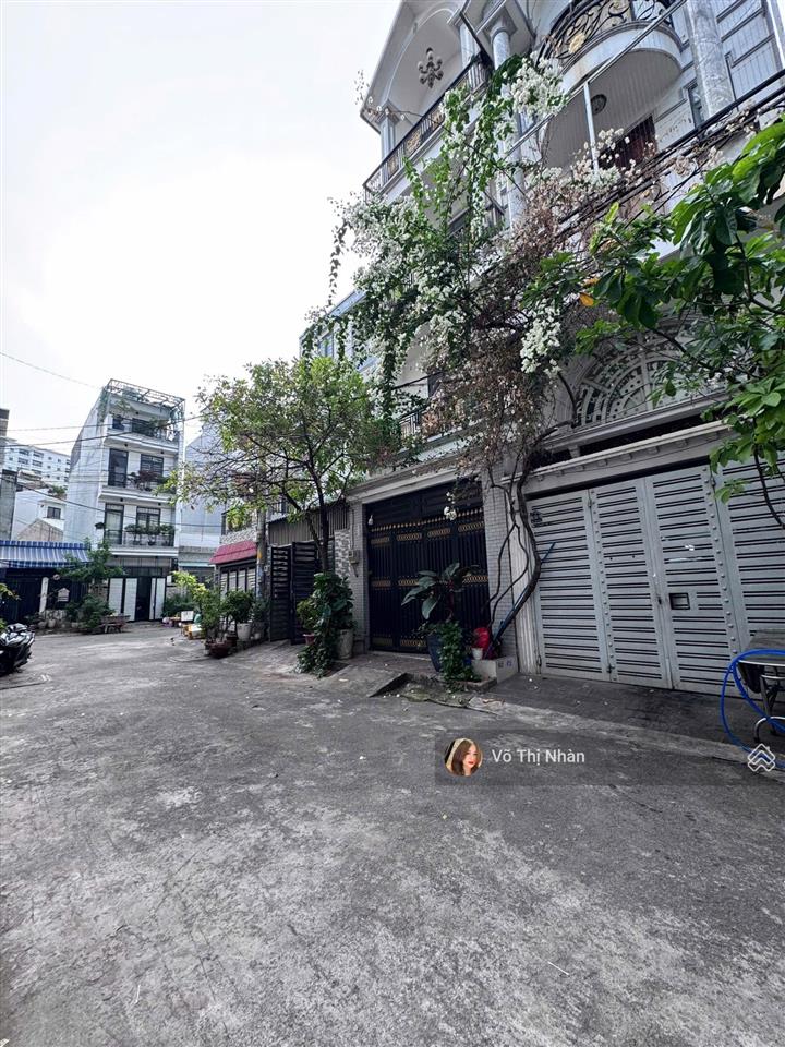 Lô đất khu vip 76 lê văn chí  gần bvđk thủ đức hẻm 5m có vỉa hè  dt 4*15m  giá 5.2 tỷ