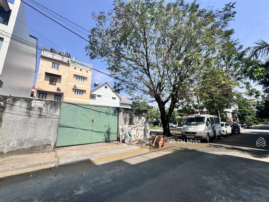 Đất biệt thự đẹp khu bên sông  ven sông sg  dt 180240m  giá 23.5 tỷ/nền