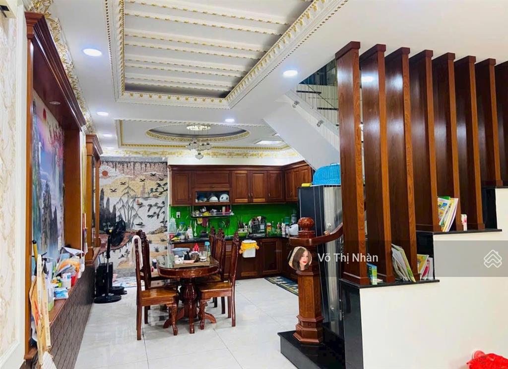 Nhà 4 tầng lầu hẻm 6m  khu nhà phố đồng bộ  dân cư văn minh  gần hiệp bình  giá 8.8 tỷ