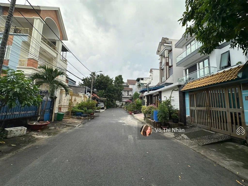Giá siêu mềm 15,5 tỷ đất biệt thự gần sông sg  diện tích 9,3x21m  hiệp bình chánh  khu biệt thự