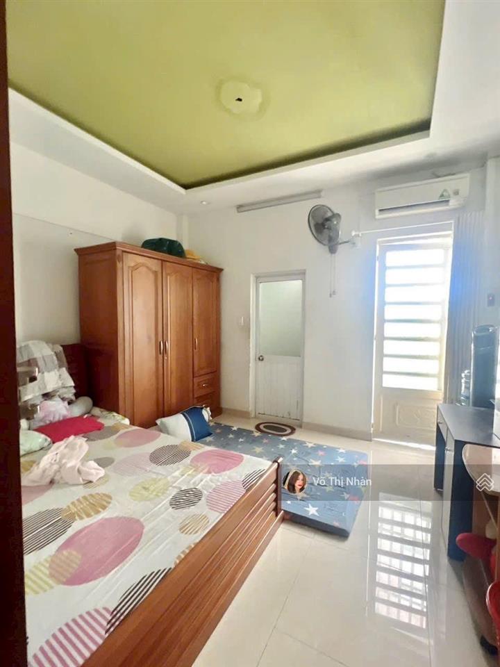 Vip  nhà 3 tầng lầu ngay cổng sau vạn phúc  khu bt garden home  đường 6m  giá chỉ 7.950 tỷ
