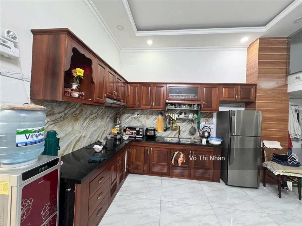 Khu vip bên sông  đường xe hơi 5m  gần ngay phạm văn đồng  giá chỉ 8.9 tỷ