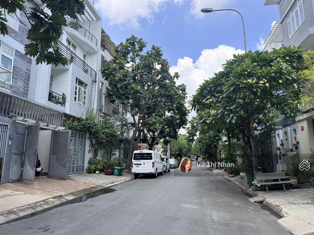 Giá 12 tỷ  chủ kẹt bank. bán gấp  đầu đường số 25  đoạn đẹp kinh doanh