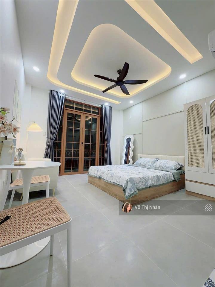 Chdv 5 tầng lầu có thang máy  thu nhập 50tr/tháng  đường xe hơi thông  giá 10.35 tỷ