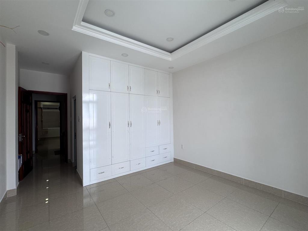 Cần bán nhanh có giá tốt  bán nhà mặt tiền đường 19 khu bên sông  dt 4*21m  cách sông sg 200m