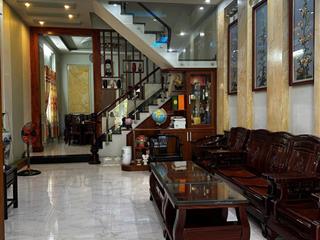 Giá 9.8  dt 5*23m  nhà 3 tầng hẻm xe tải  phường hiệp bình  nội thất cao cấp