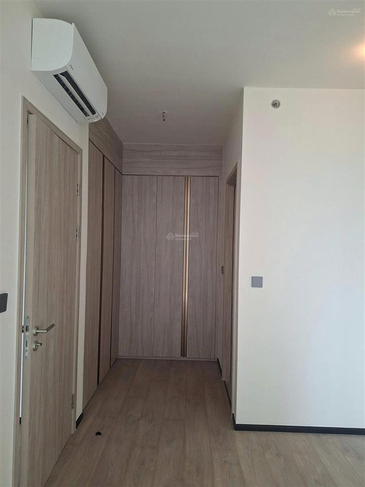Cho thuê căn hộ 3 phòng ngủ, 101 m2, tại lumi hanoi, cơ bản.  0963 559 ***