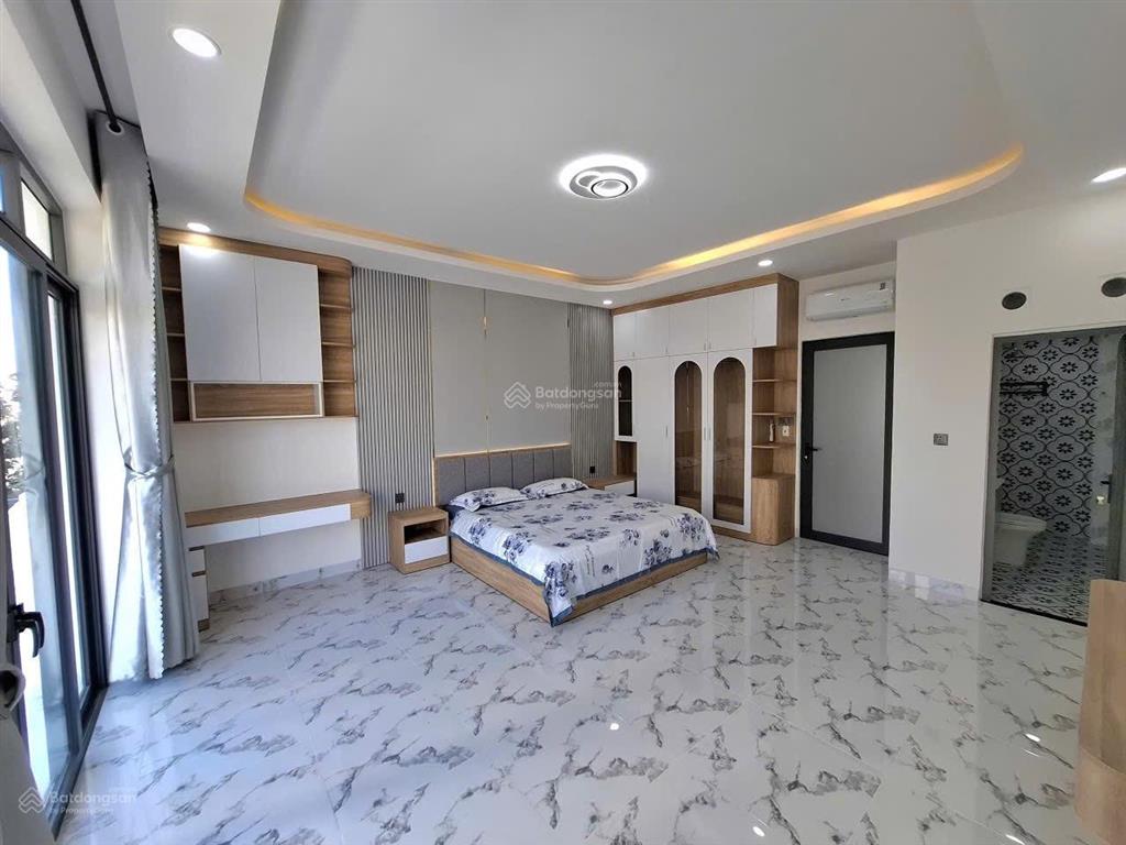 Nhà mới xây 4 tầng  đường cao bá quát khu k1 phan rang  full nội thất cao cấp