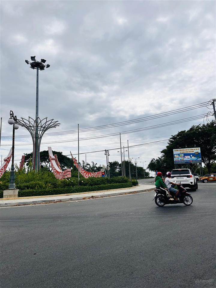Bán gấp 93m2 đất thổ cư gần biển bình sơn phan rang chỉ 3.2 tỷ