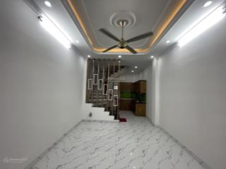 Cho thuê nhà mặt ngõ 61 phố nguyễn bá khoản diện tích 60 mét mặt tiền 7 mét x 5 tầng