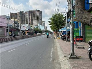 Cơ hội vàng sở hữu nhà 2mt huỳnh tấn phát, dòng tiền 400tr/tháng, có 100 phòng cho thuê, giá 130 tỷ