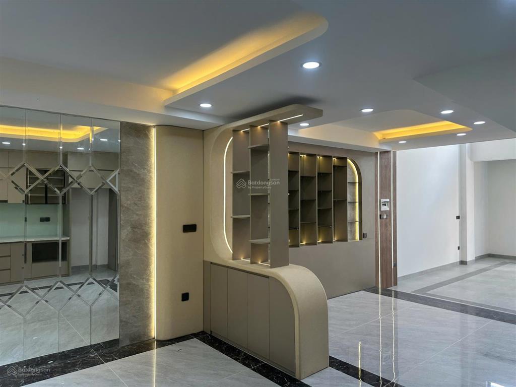 Chính chủ bán nhà mới lê văn lương, nhà bè, dt 80m2,  nội thất cao cấp, thang máy sẵn, giá 10,85 tỷ