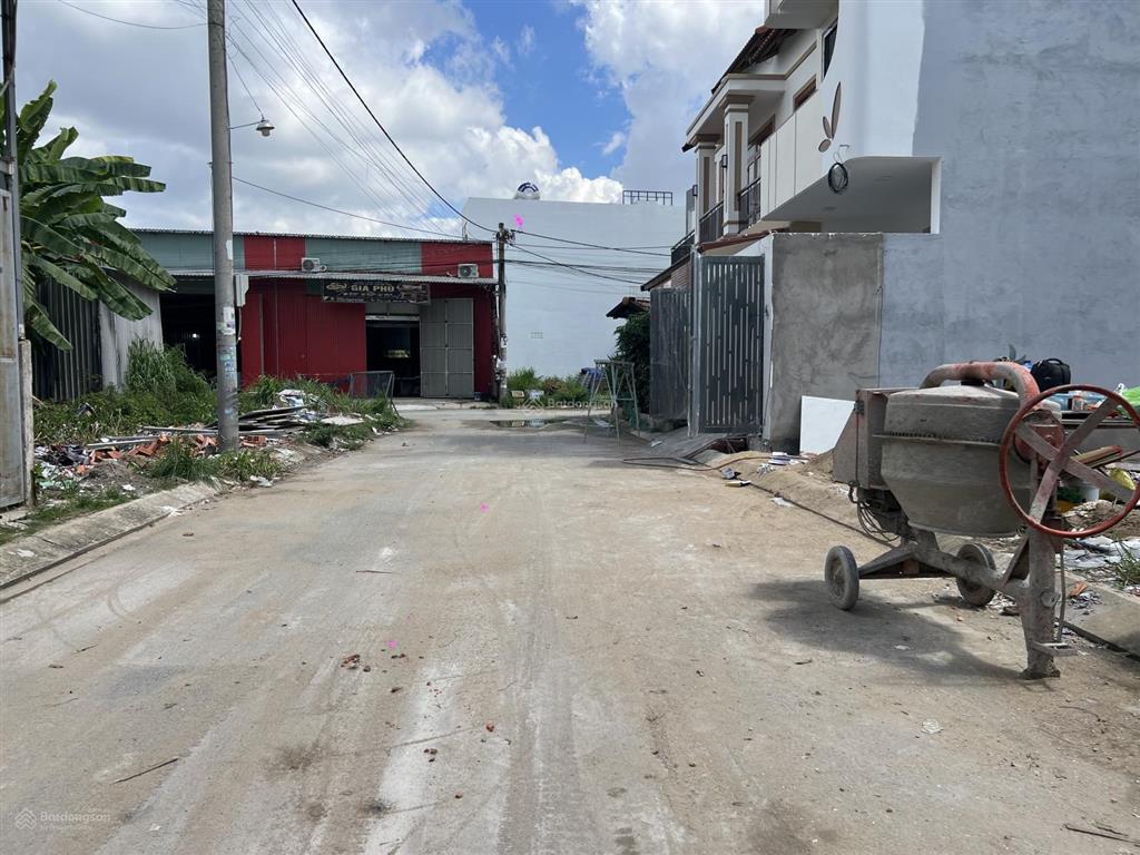 Bán đất 55m2 hẻm 200 ra bưng ông thoàn, phú hữu, quận 9, giá chỉ 4,2 tỷ