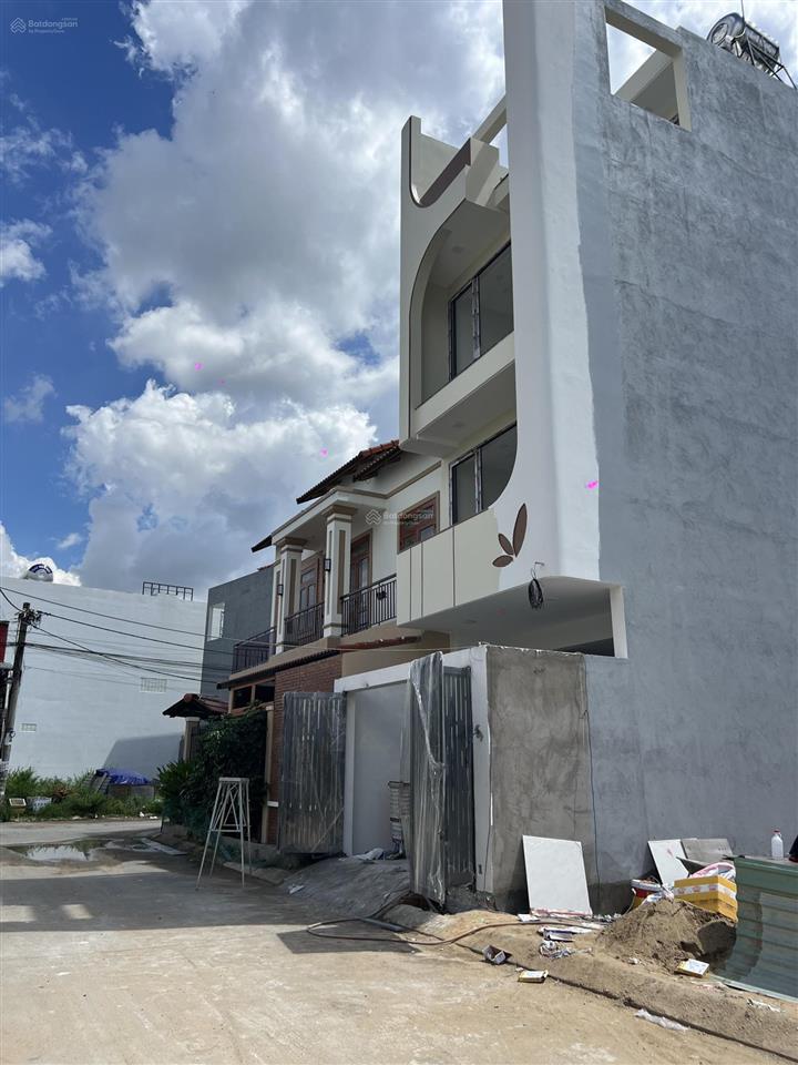 Bán đất 55m2 hẻm 200 ra bưng ông thoàn, phú hữu, quận 9, giá chỉ 4,2 tỷ
