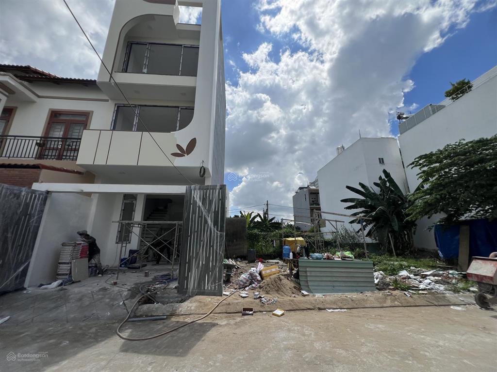 Bán đất 55m2 hẻm 200 ra bưng ông thoàn, phú hữu, quận 9, giá chỉ 4,2 tỷ