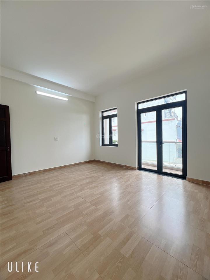 Nhà 1 trệt 2 lầu hẻm ô tô kha vạn cân, linh đông, thủ đức chỉ 250m ra phạm văn đồng, 7,9 tỷ