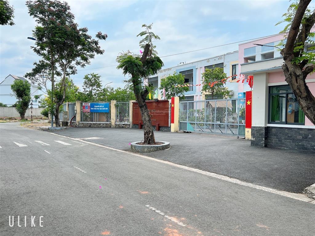 Đất 8x19 đối diện trường mầm non tam đa, đường 12m điện âm, 30m ra sông tắc, chỉ 50tr/m²