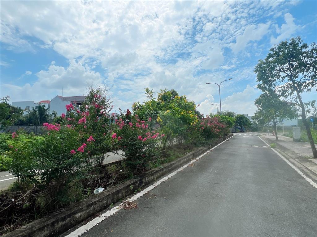 Đất 5x29m, chỉ 12,7 tỷ | đường 16m | bình trưng đông, quận 2 | 250m the global city