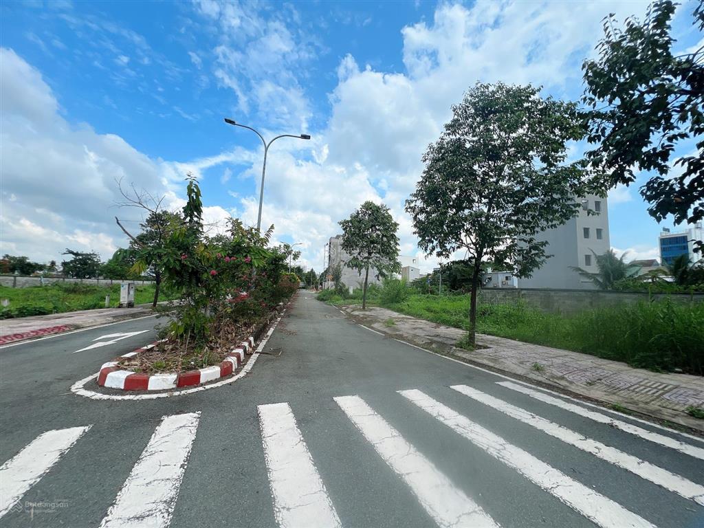 Đất 5x29m, chỉ 12,7 tỷ | đường 16m | bình trưng đông, quận 2 | 250m the global city