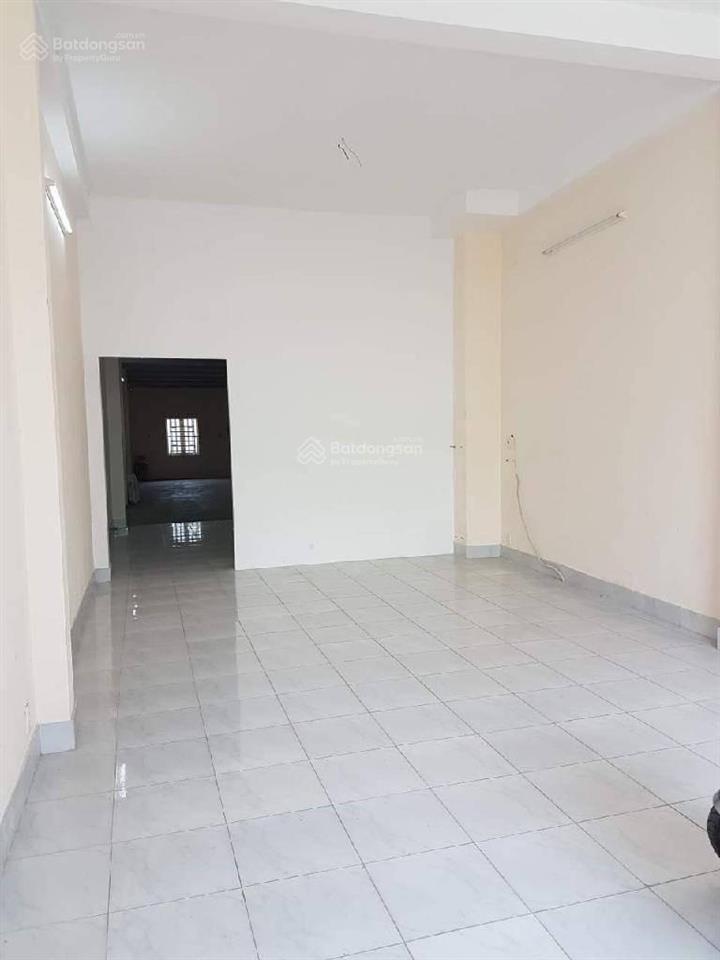 Bán nhà 3 tầng 150m2 đất gò cát, p phú hữu, quận 9 hxh thông 6,8 tỷ sổ hồng riêng 0764 994 ***