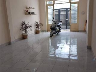 Bán nhà 3 tầng 150m2 đất gò cát, p phú hữu, quận 9 hxh thông 6,8 tỷ sổ hồng riêng 0764 994 ***