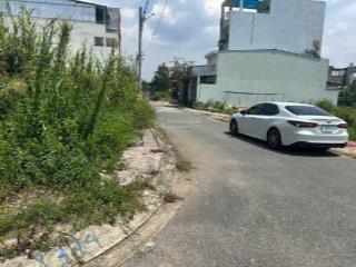 Bán lô đất p phú hữu quận 9 93,2m2 5,35mx17,4m sổ hồng đ6m lô góc 4,280 tỷ 0764 994 ***