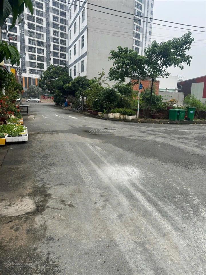 Bán đất 87m2 5,1x17m riocentro p phú hữu giáp quận 2 đ9m vỉa hè sổ hồng 5,9 tỷ 0764 994 ***