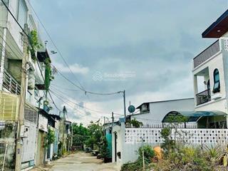 Bán đất gần biệt thự vill park đ bưng ông thoàn và lp p phú hữu quận 9 81m2 4,5 tỷ sổ hồng