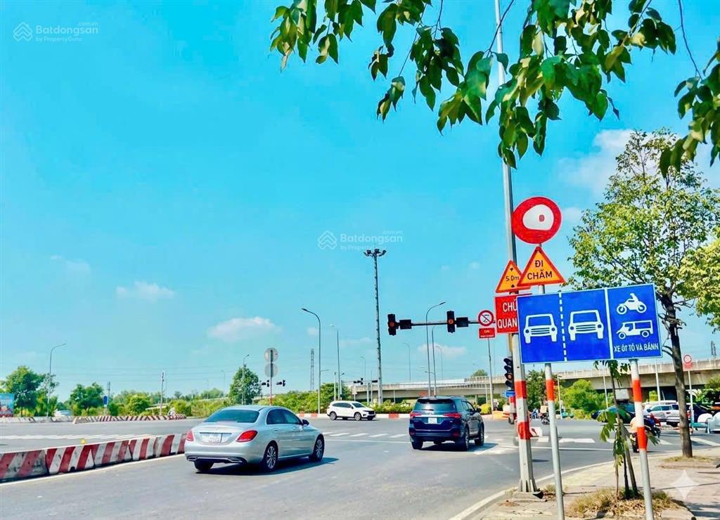 80m2 4 tỷ bán nhà cấp 4 gần chung cư ricca gò cát quận 9 tp. hcm 4x20m sổ hồng ôtô đậu trong nhà