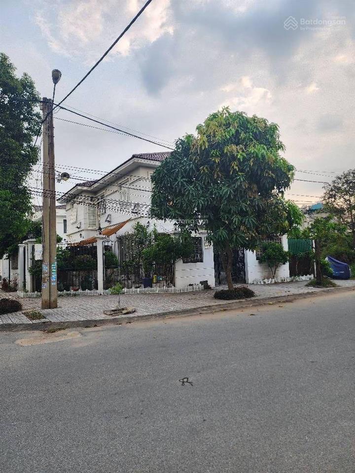 Bán nhà 1 trêt 1 lầu hẻm xe tải p phú hữu quận 9 80m2 tbac oto đậu trong nhà 6,3 tỷ sổ hồng bao sổ