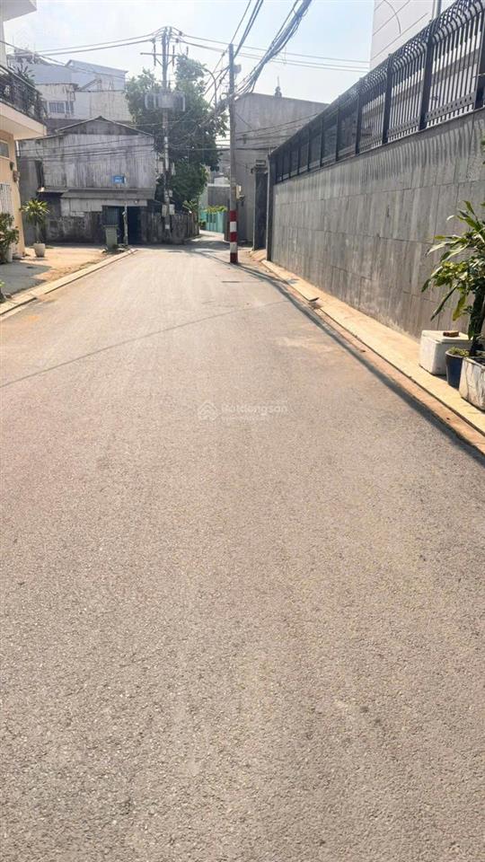 Bán nhà hẻm xe hơi thông sát p phú hữu quận 9 89,7m2 3,6 tỷ sổ hồng riêng 0764 994 ***