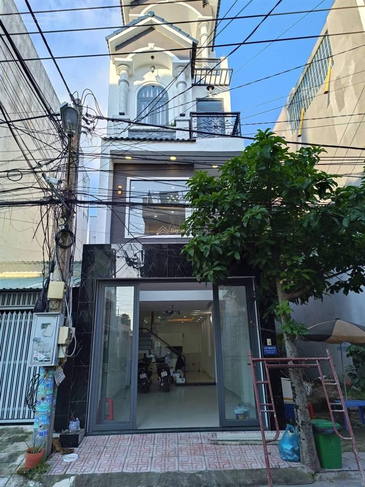 Bán nhà kinh doanh 60m² 5,6 tỷ hxh thông đối diện trường học sổ hồng