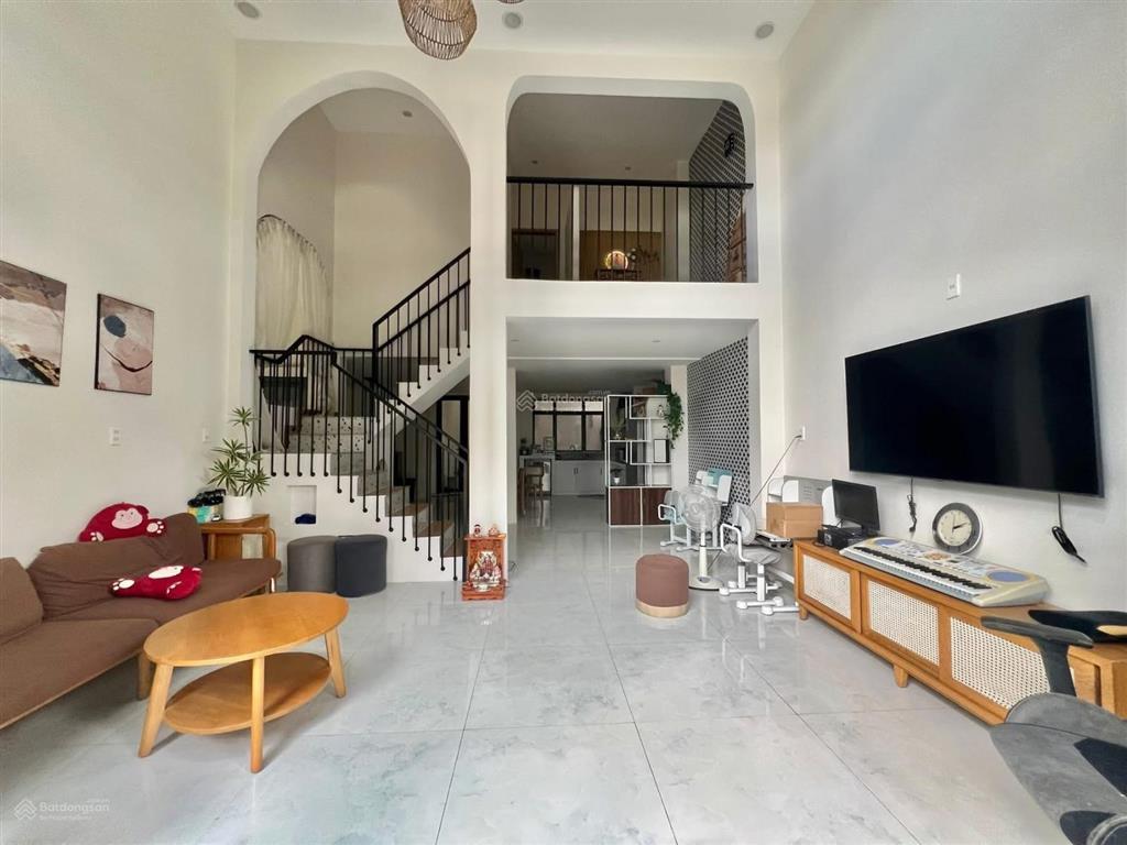 Biệt thự gần đông thủ thiêm p. bình trưng đông quận 2 120m2 7x17m 8,8 tỷ oto sổ hồng
