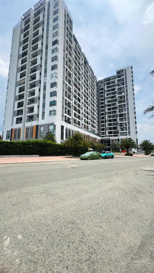 Nhà hxh thông nguyễn duy trinh, gần vòng xoay phú hữu, giáp quận 2  80m2 2 tầng 5 tỷ sổ hồng
