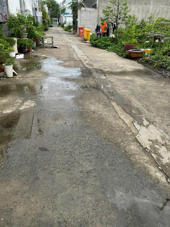 Nhà hxh đường bưng ông thoàn gần đường liên phường q9 167m2 ngang 12,6x13,25m 7 tỷ sổ hồng