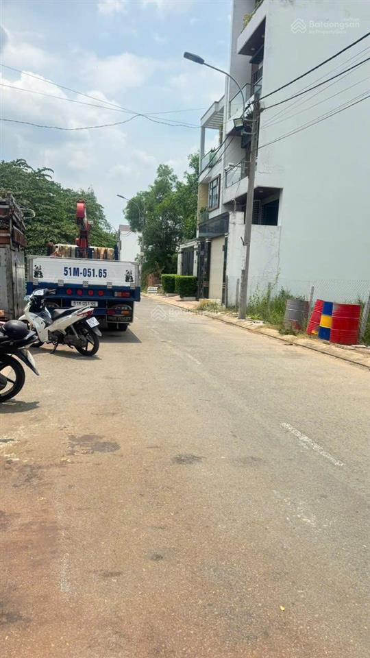 Chủ bán gấp đất rio centro gò cát phú hữu quận 9 5,7 tỷ 87m²